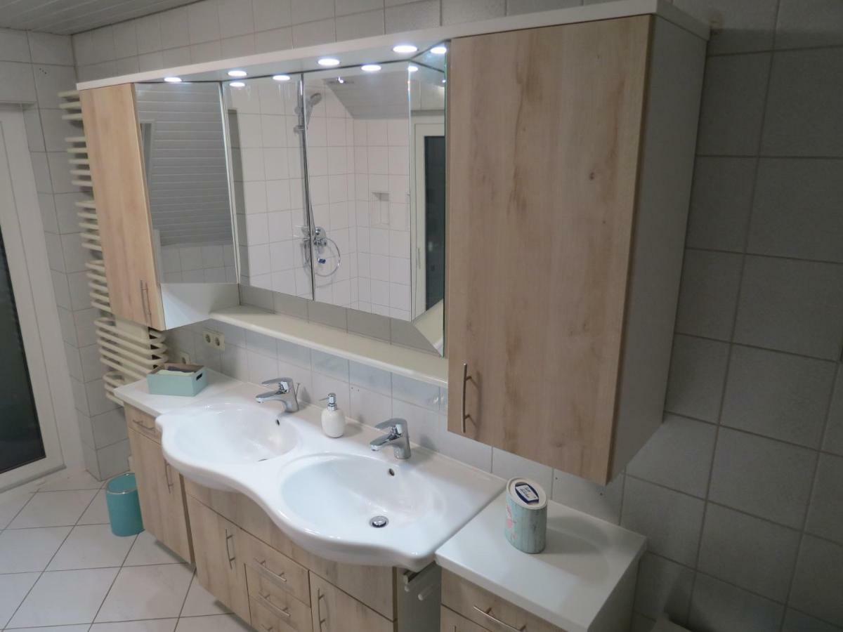 אטנהיים Ferienwohnung Am Gaessle מראה חיצוני תמונה